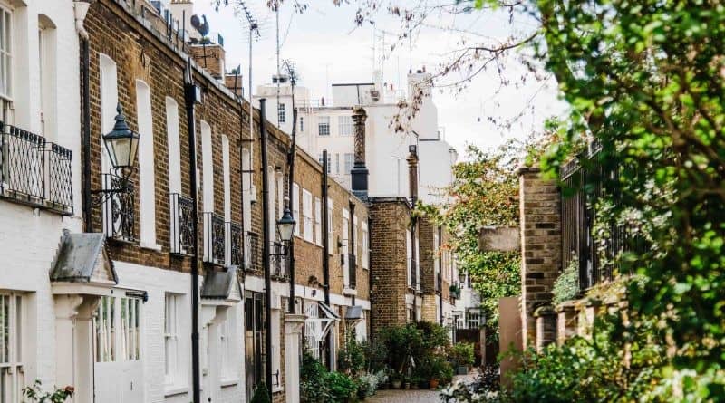 How will the return of international buyers affect London's property ...